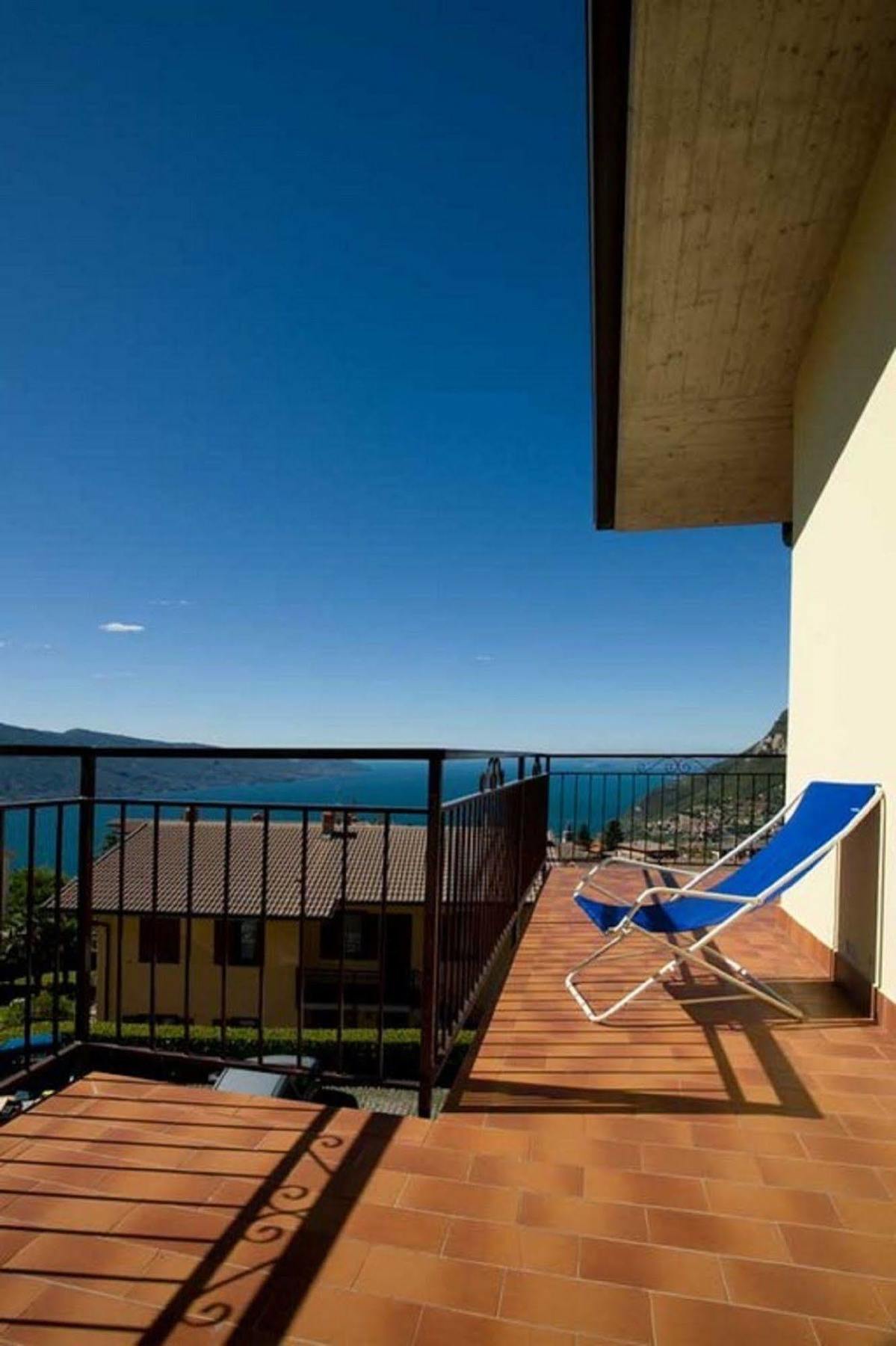 Residence Primera Rompala, Gtsgroup Тиньяле Экстерьер фото