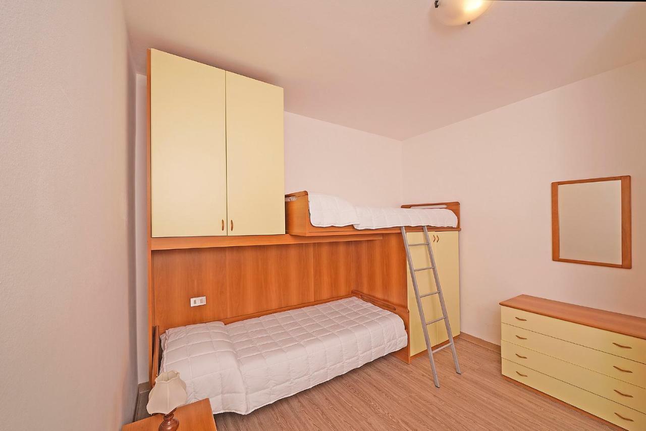 Residence Primera Rompala, Gtsgroup Тиньяле Экстерьер фото